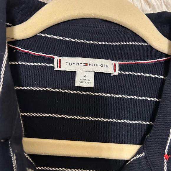 Tommy Hilfiger button down dress. - Picture 4 of 8